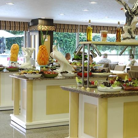 אלאניה Sealine Hotel מראה חיצוני תמונה