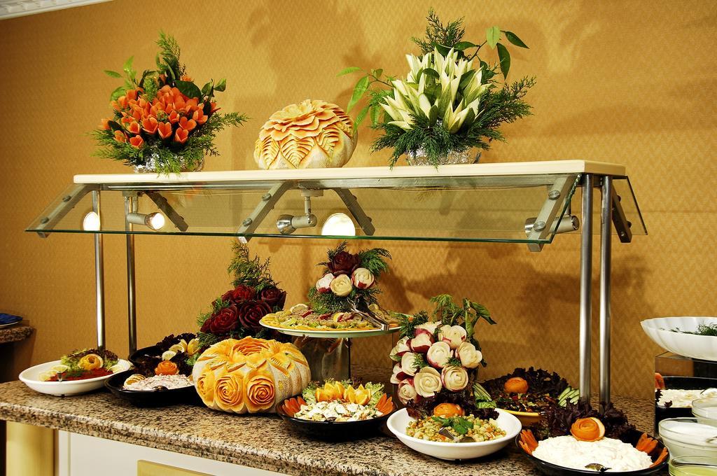 אלאניה Sealine Hotel מראה חיצוני תמונה