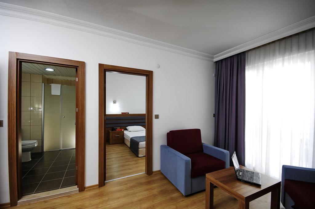 אלאניה Sealine Hotel חדר תמונה