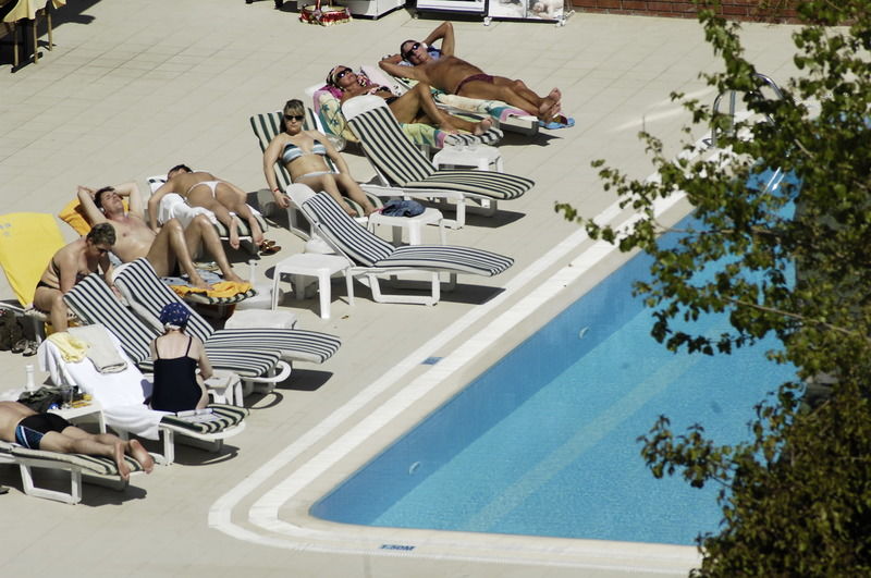 אלאניה Sealine Hotel מראה חיצוני תמונה