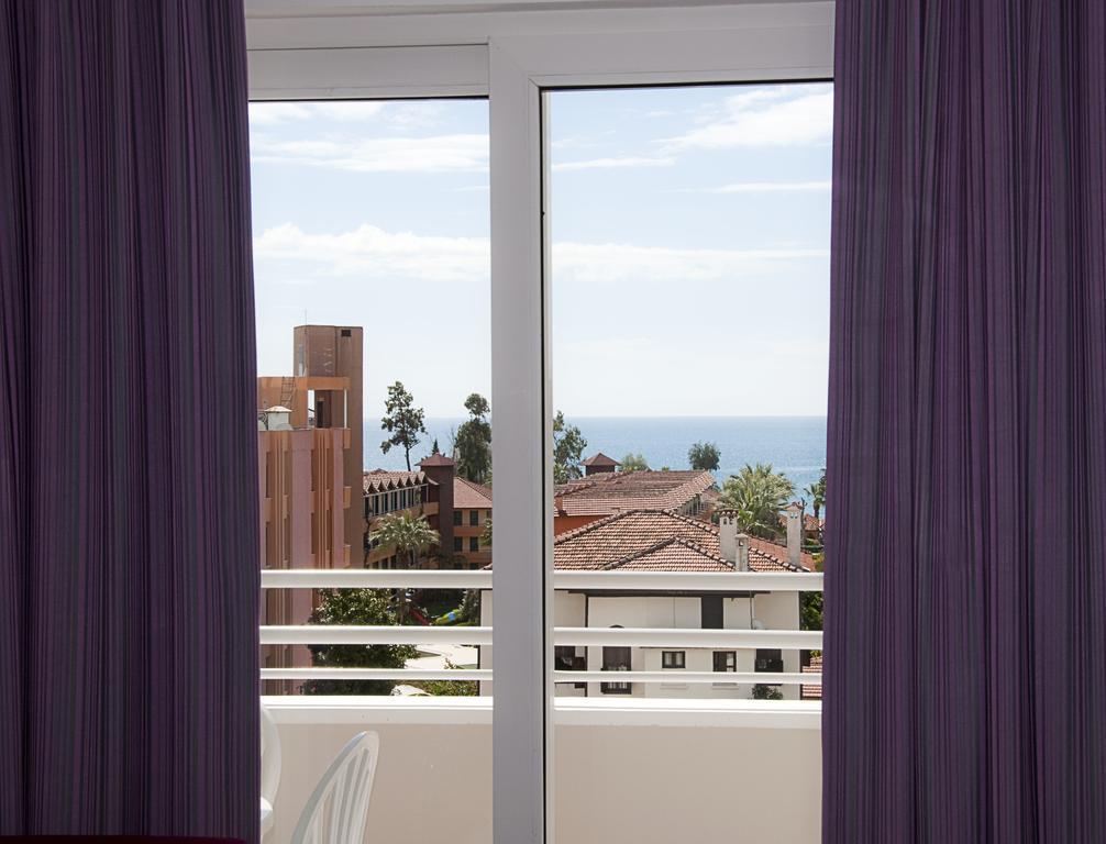אלאניה Sealine Hotel מראה חיצוני תמונה