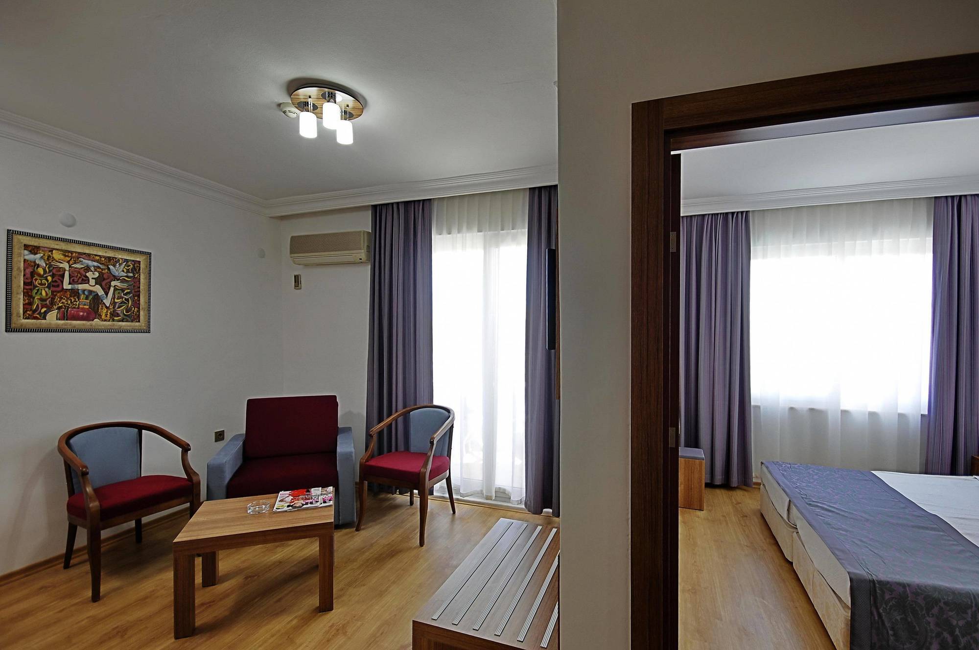 אלאניה Sealine Hotel מראה חיצוני תמונה